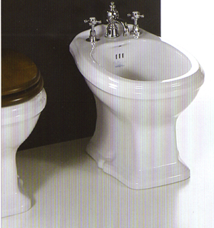WC-istuimet,
Pesualtaat